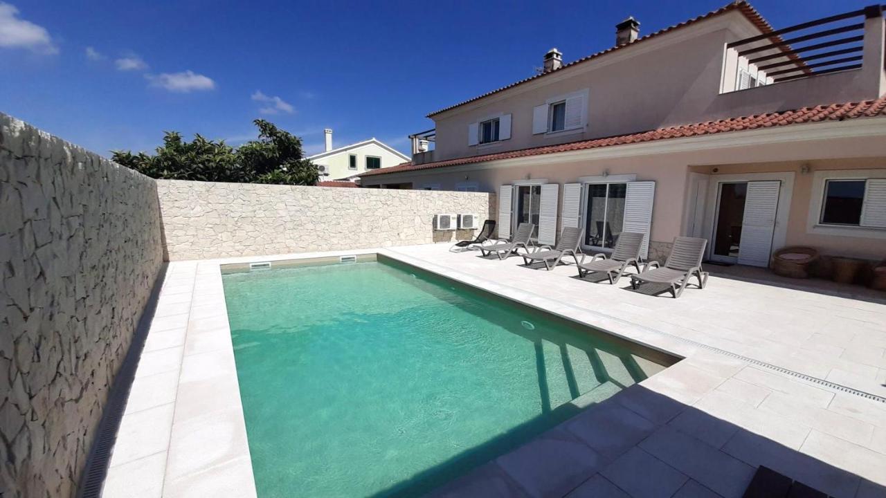 Spacious House In Aldeia Dos Pinheiros With Pool Azeitão Extérieur photo