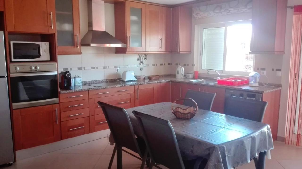 Spacious House In Aldeia Dos Pinheiros With Pool Azeitão Extérieur photo