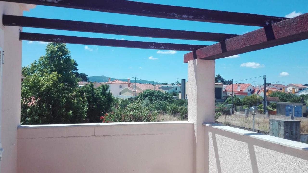 Spacious House In Aldeia Dos Pinheiros With Pool Azeitão Extérieur photo