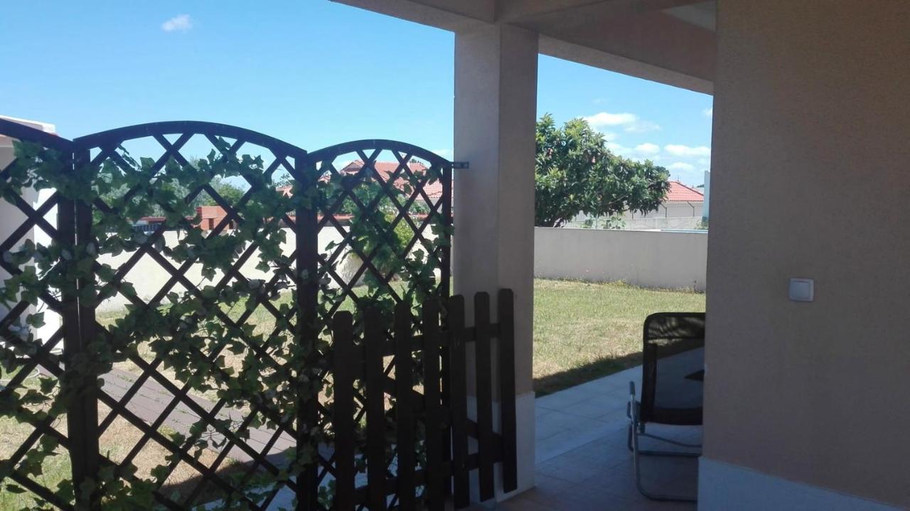 Spacious House In Aldeia Dos Pinheiros With Pool Azeitão Extérieur photo
