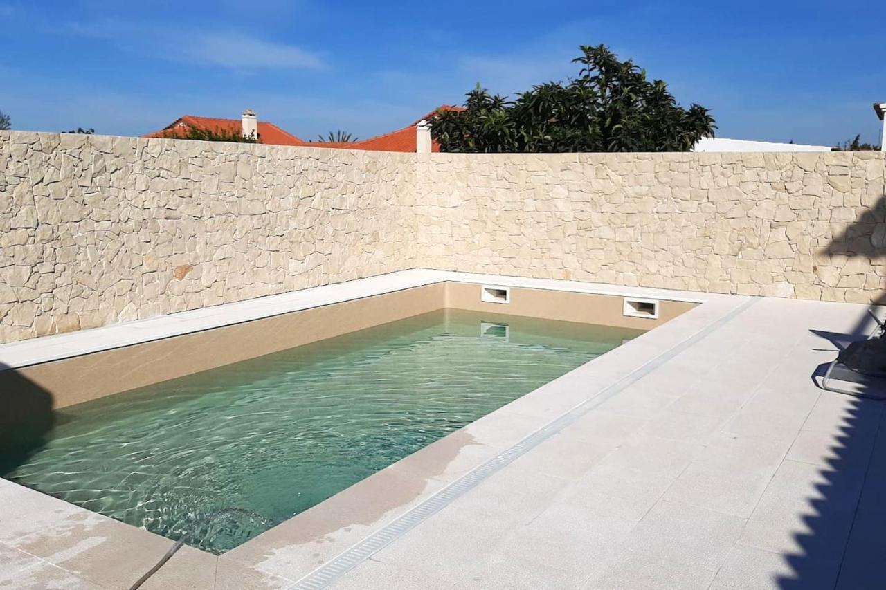 Spacious House In Aldeia Dos Pinheiros With Pool Azeitão Extérieur photo