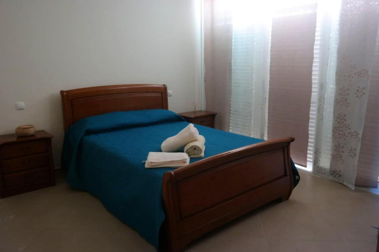Spacious House In Aldeia Dos Pinheiros With Pool Azeitão Extérieur photo